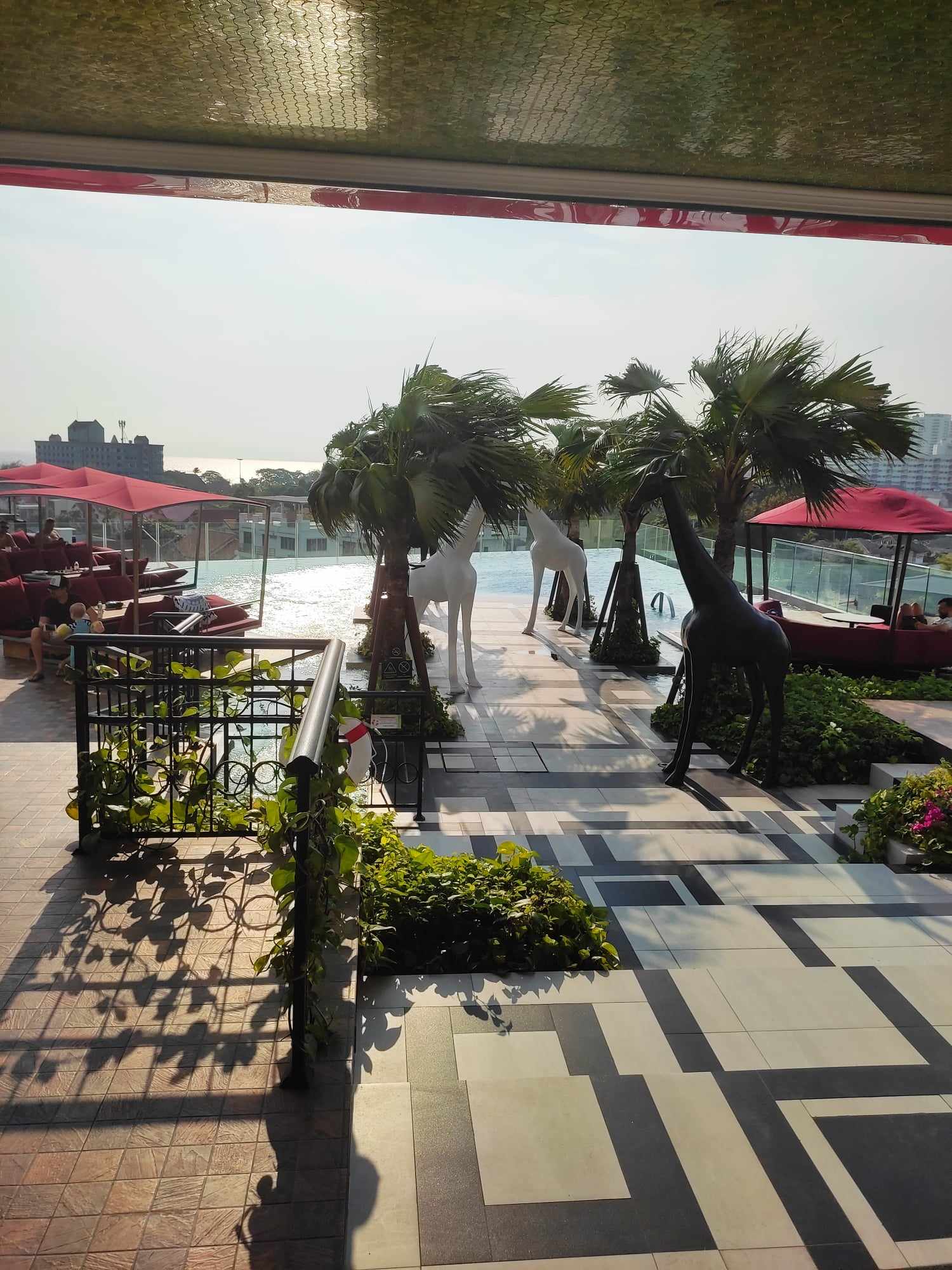 05a8aa73-fa37-4669-89f5-7b3918fa4dd8