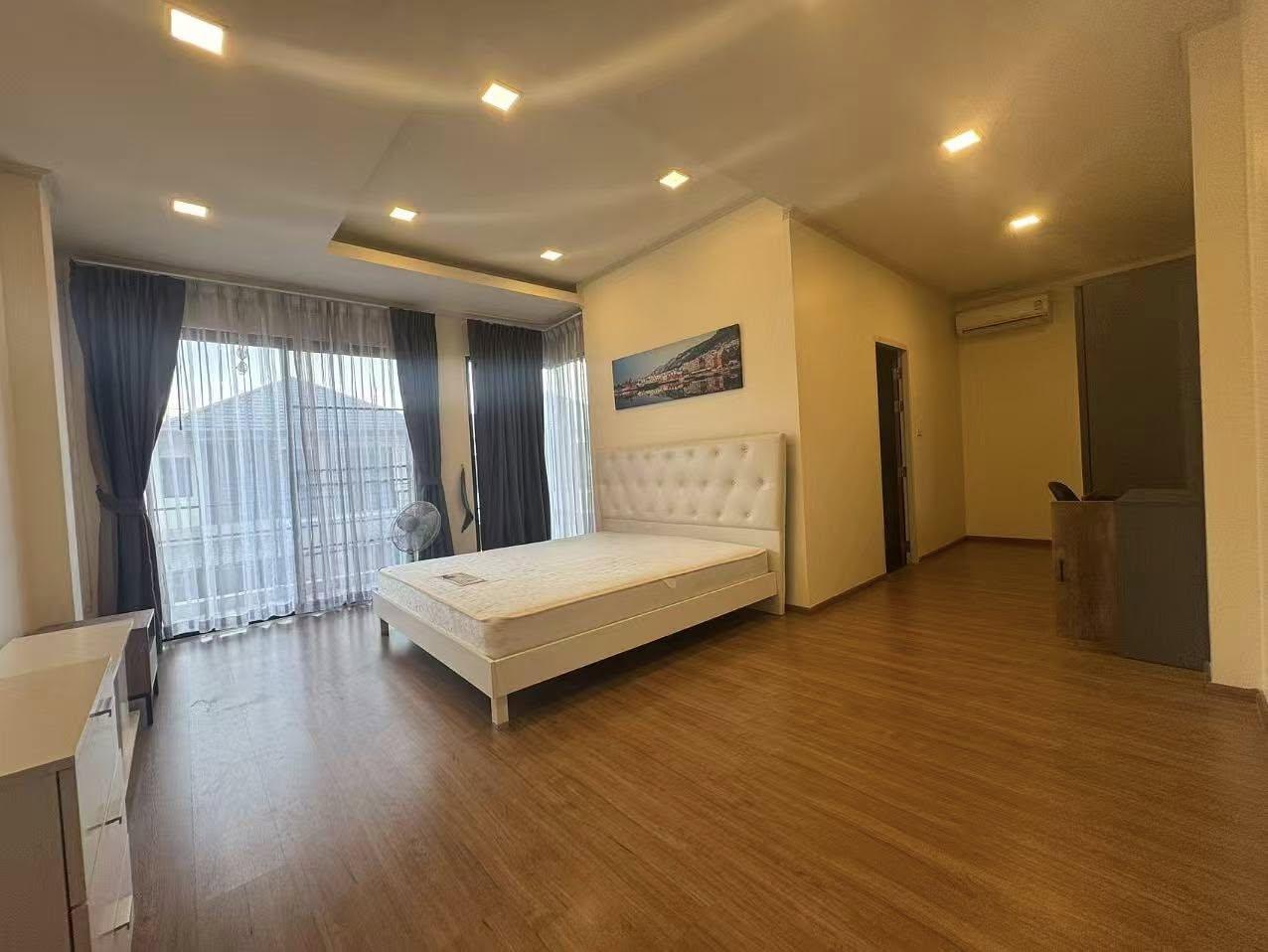 556109759_809215748252794_4832121603620368771_n