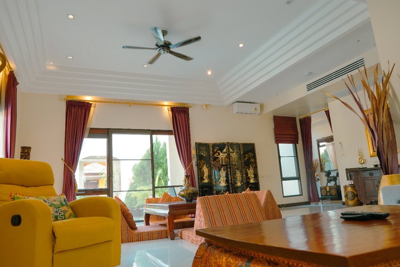 556115246_806959945145041_1919564174483901209_n