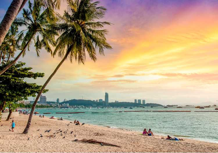 things to do in Pattaya, Pattaya Beach