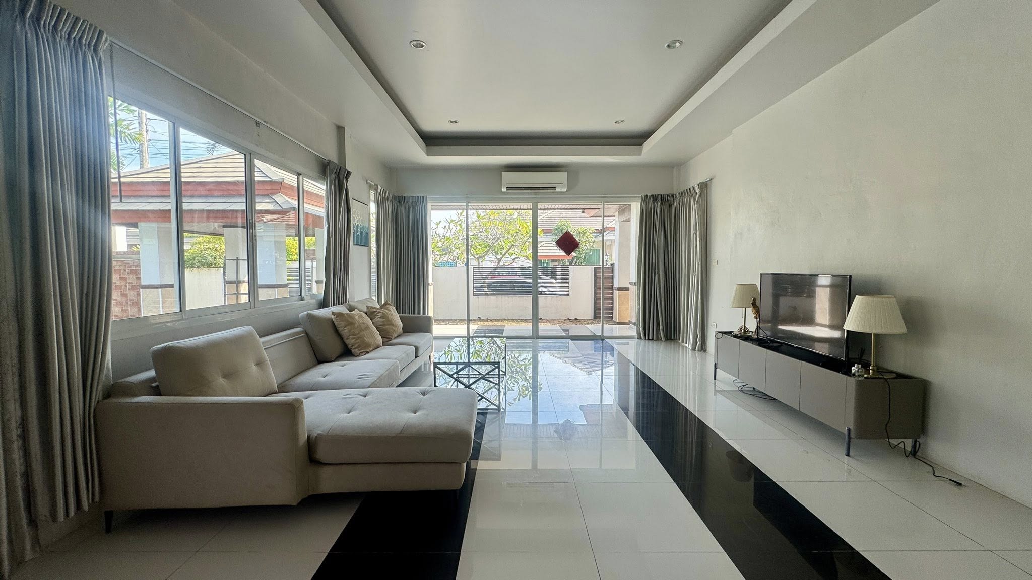 576915701_25343431181945889_7740950660351431411_n